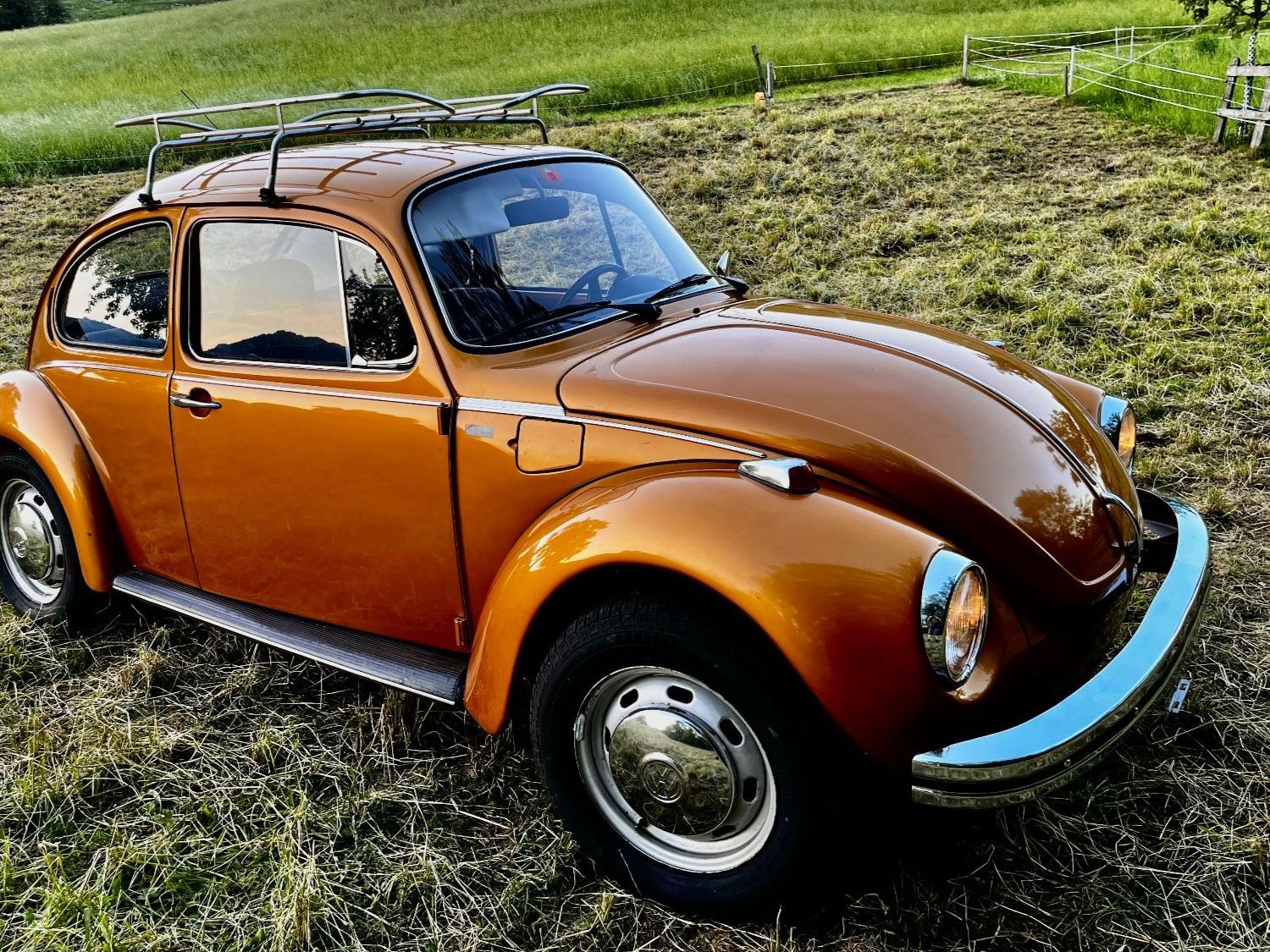 VW Autos: VW Kafer 1303 metallic Gold – Gebraucht aus Stans von sfrudi
