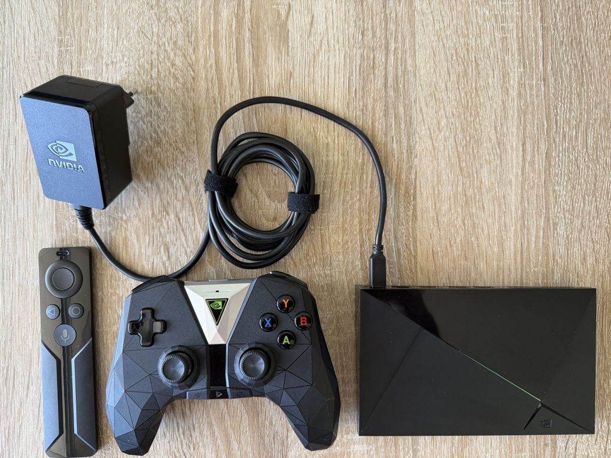 Nvidia Multimediaplayer & Streamer: NVIDIA Shield TV Pro 4K Android TV inkl. Controller – Gebraucht aus Winterthur von try_b4_u_buy_8400