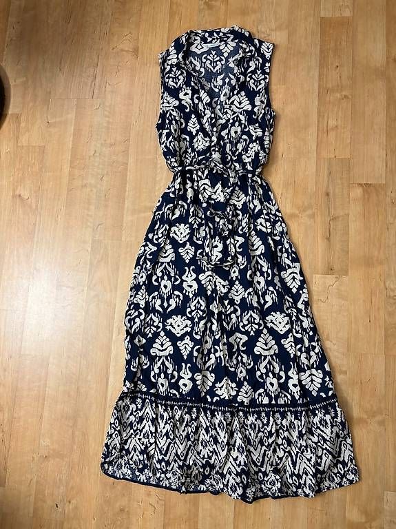Vestiti: Wunderschönes blaues Maxikleid Gr. M – Nuovo (secondo la descrizione) da Willisau venduto da ani_gtk8