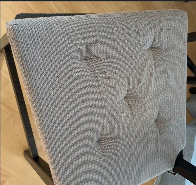 Kissen: 3 grey chair pilows – Gebraucht aus Dietlikon von clf_g9mp