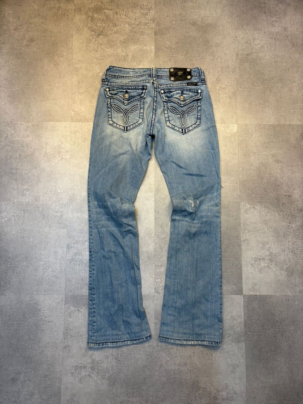 Jeans: Miss Me Bootcut Flared Jeans - Grösse M/28 – Nuovo (secondo la descrizione) da Werdenberg venduto da hase.vintage 1