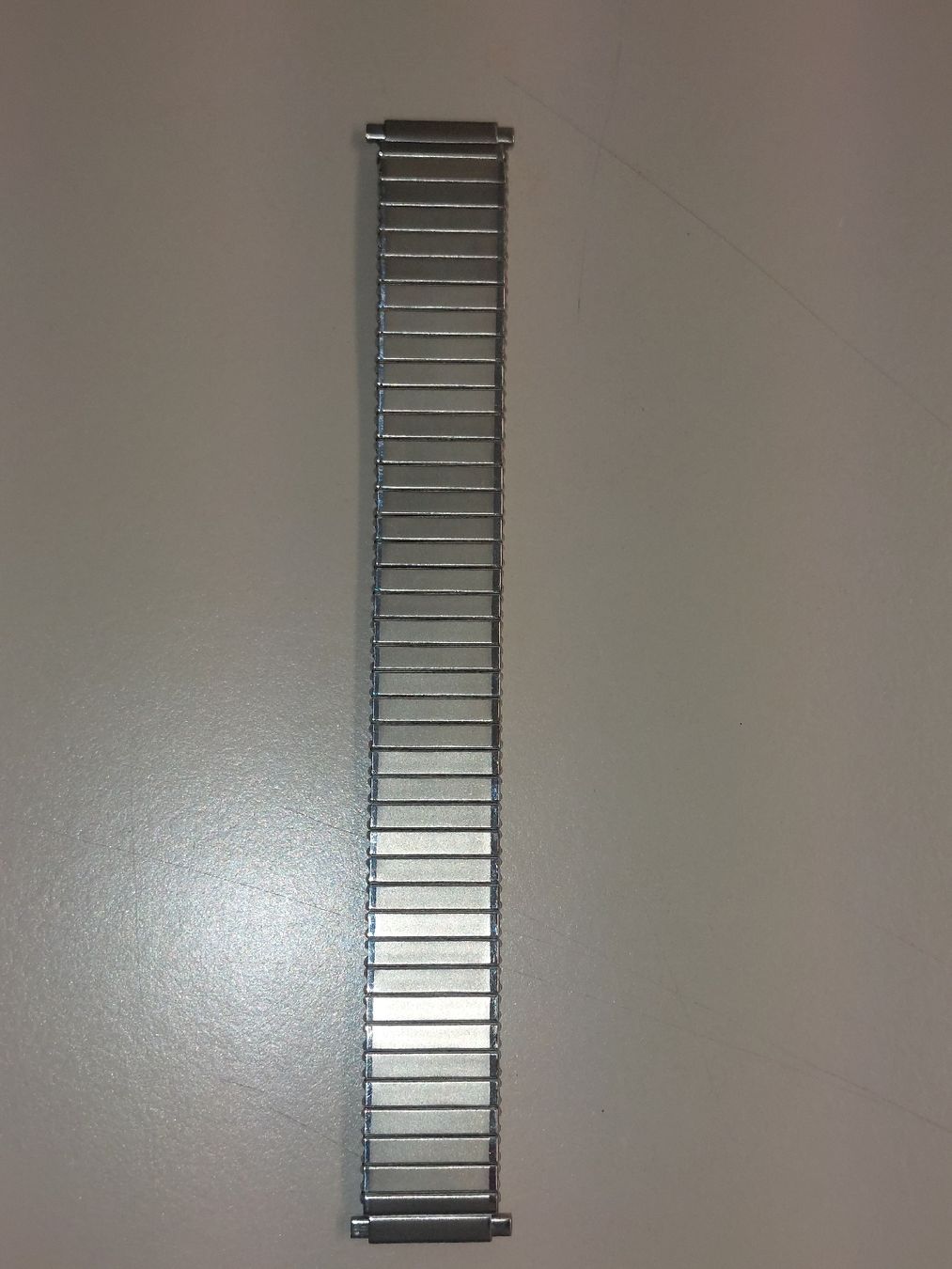 Bracciali & Braccialetti: Uhrenarmband 18mm – Nuovo e nell'imballaggio originale da Zürich venduto da shimibene