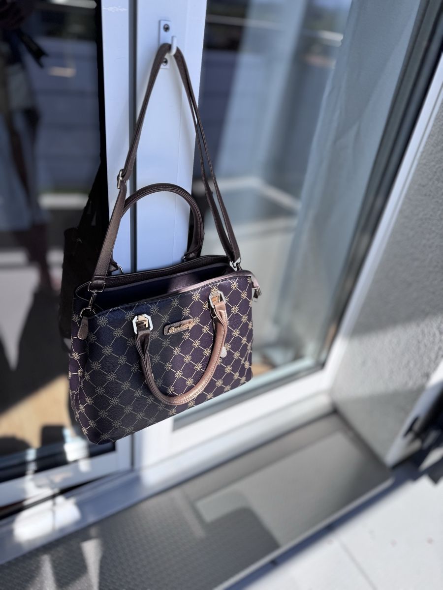 Borse da donna: Tasche braun mittelgross – Usato da Mühlau venduto da Anna0137 2
