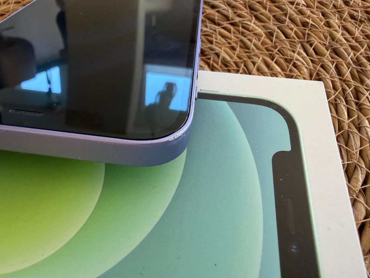 Apple Portables: iPhone 12 – D'occasion à Emmenbrücke par Hector8 2