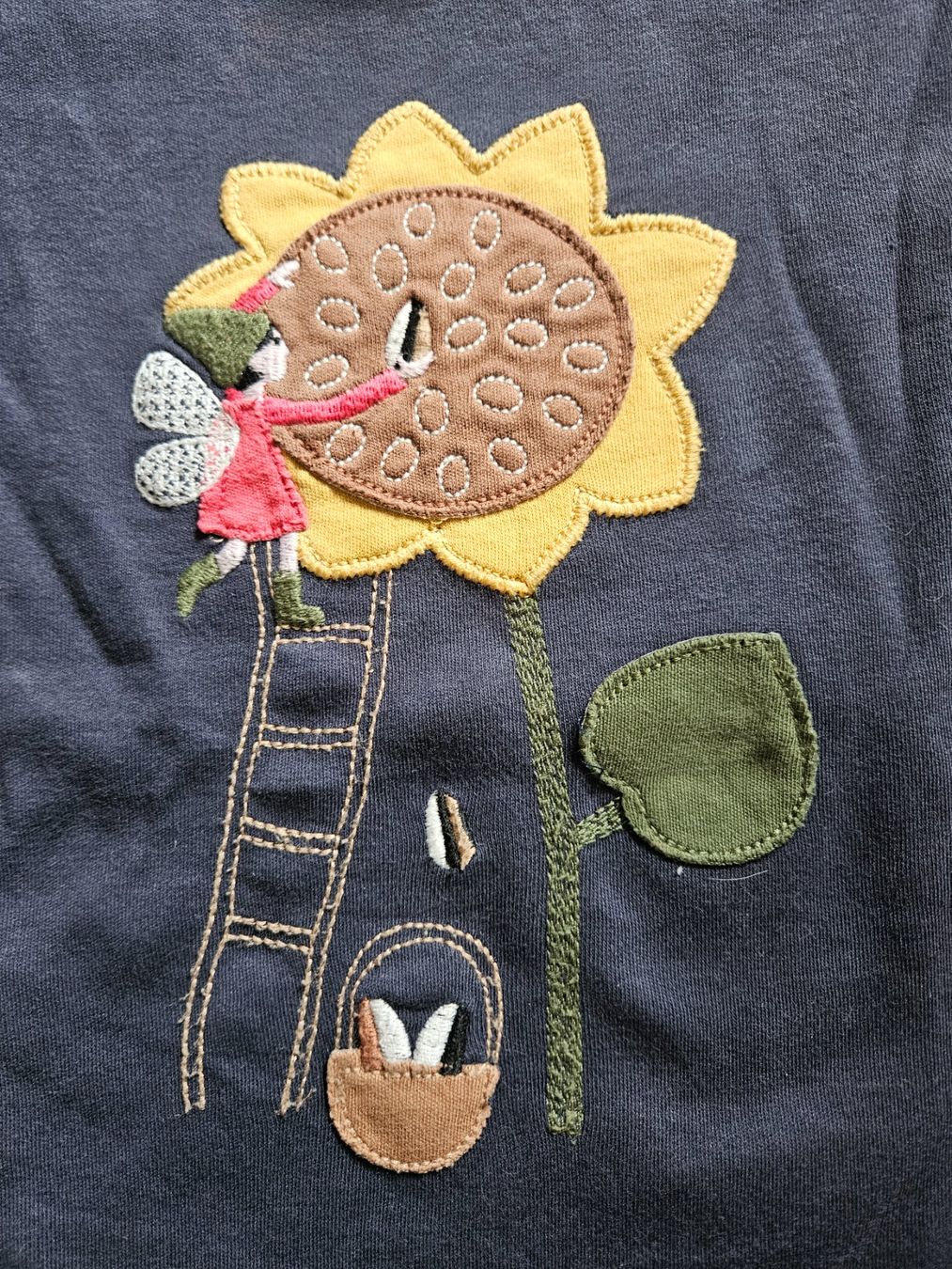 Frugi Blusen, T-Shirts & Tops: Frugi Shirt 122 Sonnenblumen- Elfe – Gebraucht aus Rifferswil von fle_5nqr