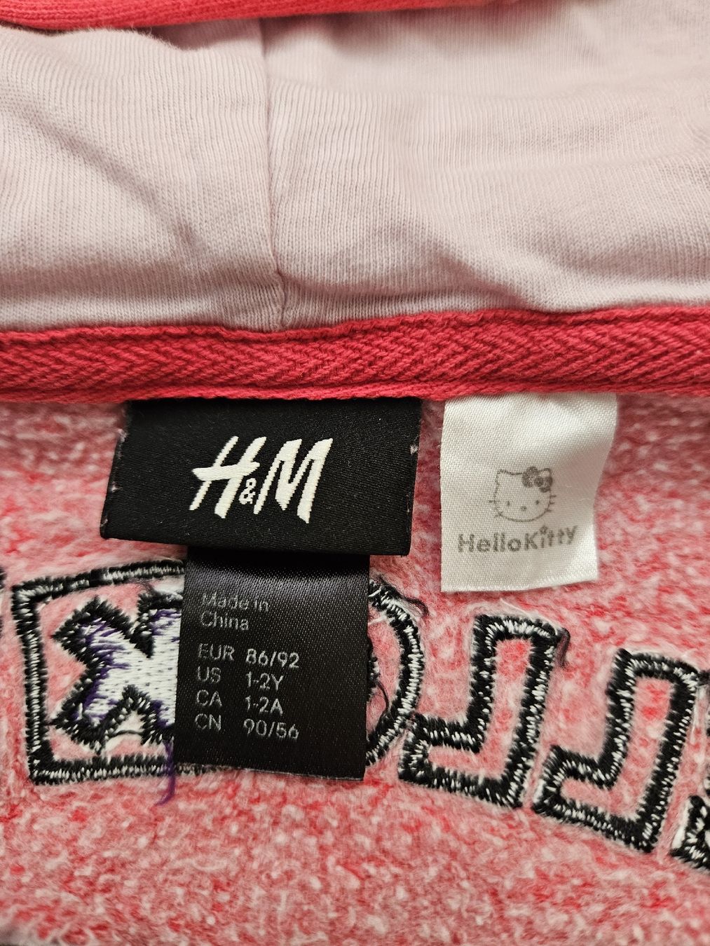 H&M Maglioni & Felpe: Kapuzenpullover Hello Kitty Gr. 86/92 – Usato da Worb venduto da jun_fj8w 4