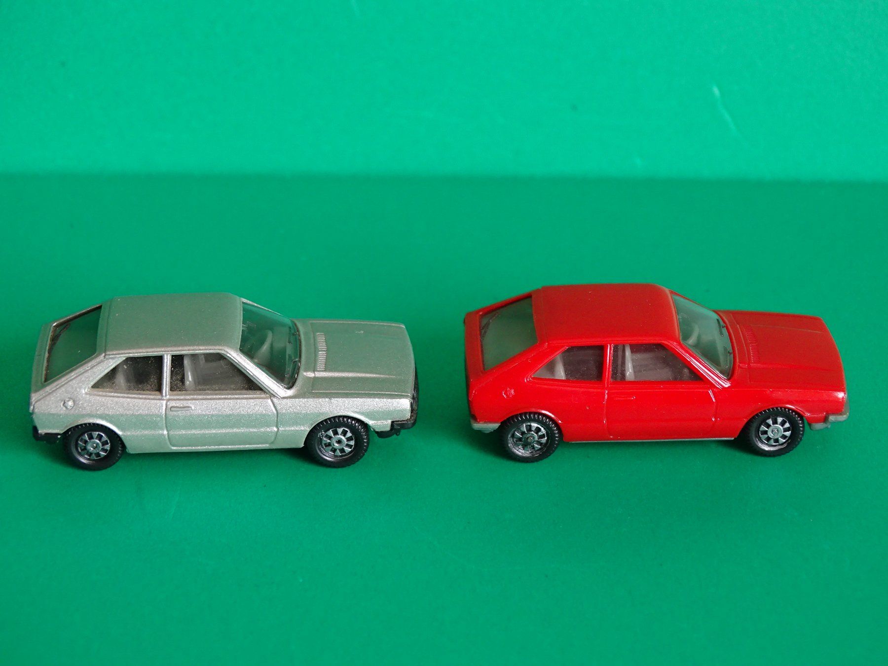 Herpa Modellini d'auto: 2 x VW Scirocco GTI von Herpa 1/87 – Usato da Bretzwil venduto da Meex 3
