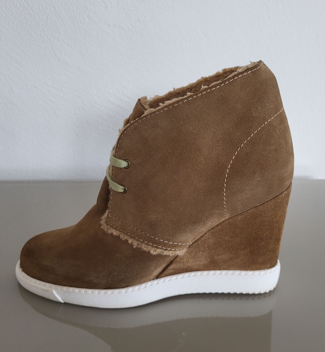 Chloé Damenschuhe: See by Chloe Suede Ankle Boots, EU 40 – Gebraucht aus Freienbach von cri_9kly