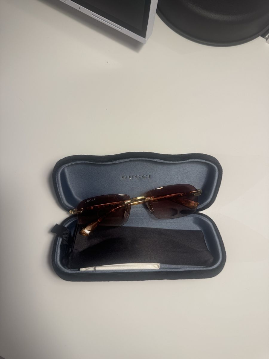 Gucci Brillen & Gläser: Gucci Sonnenbrille – Neu (gemäss Beschreibung) aus Luzern von leonra99