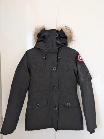Canada Goose Jacke // XS