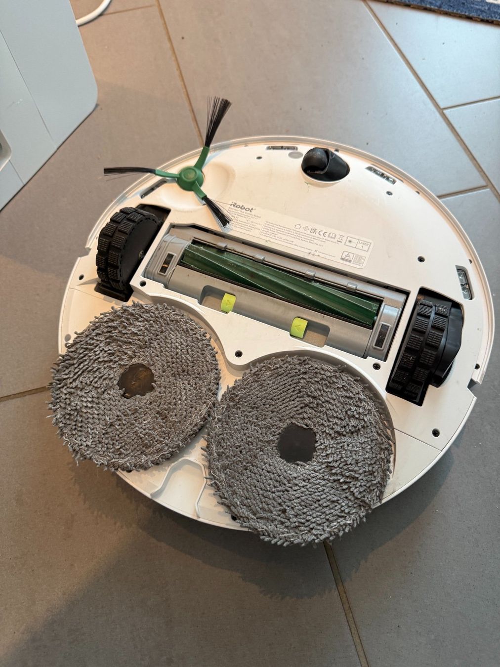 Irobot Aspirapolveri & Accessori: iRobot Roomba P505 Combo +AutoWash Dock – Usato da Rafz venduto da Canucks44 5