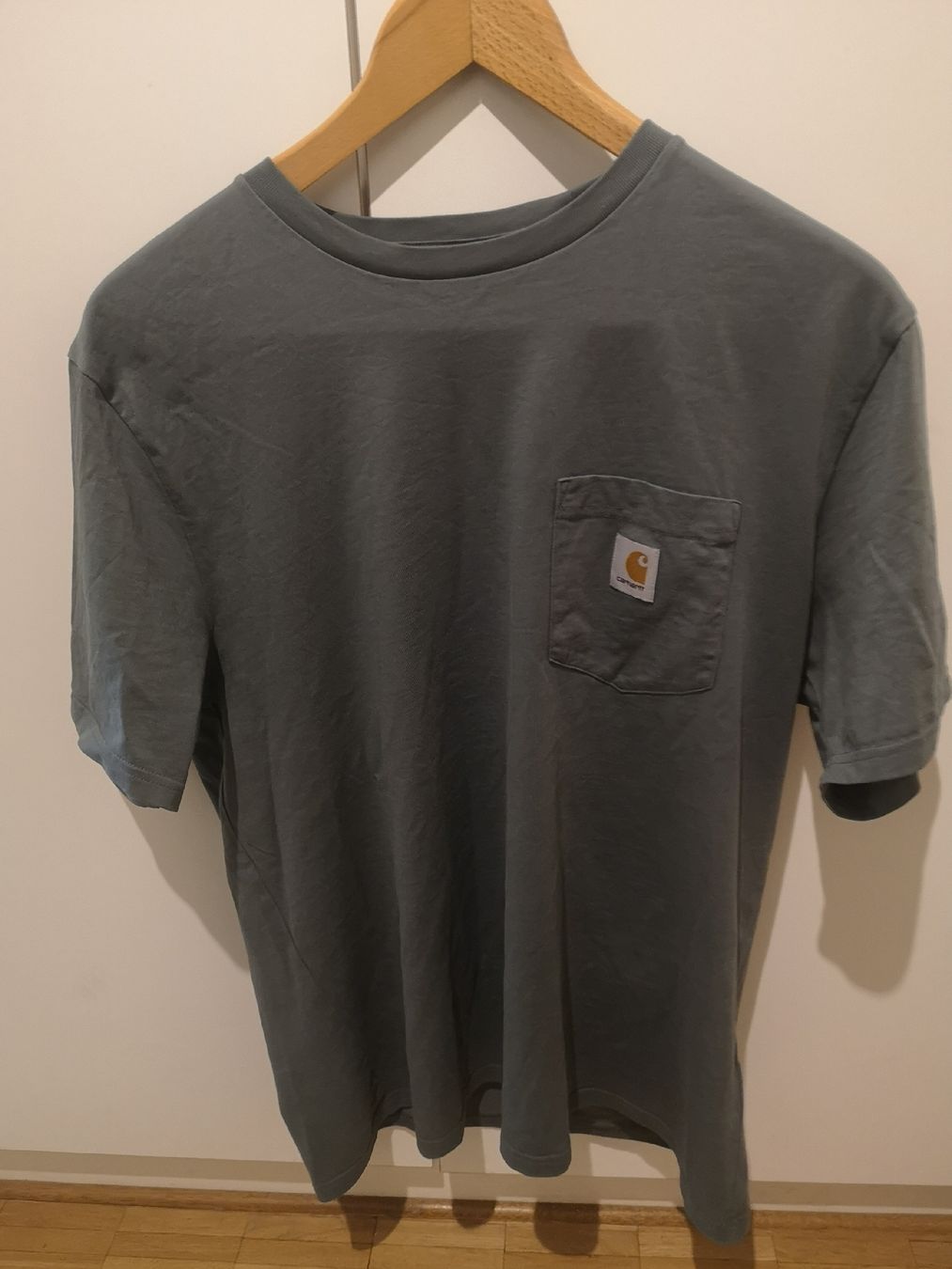 Carhartt T-shirt: Carhartt  – Nuovo (secondo la descrizione) da Carouge GE venduto da Thomastor