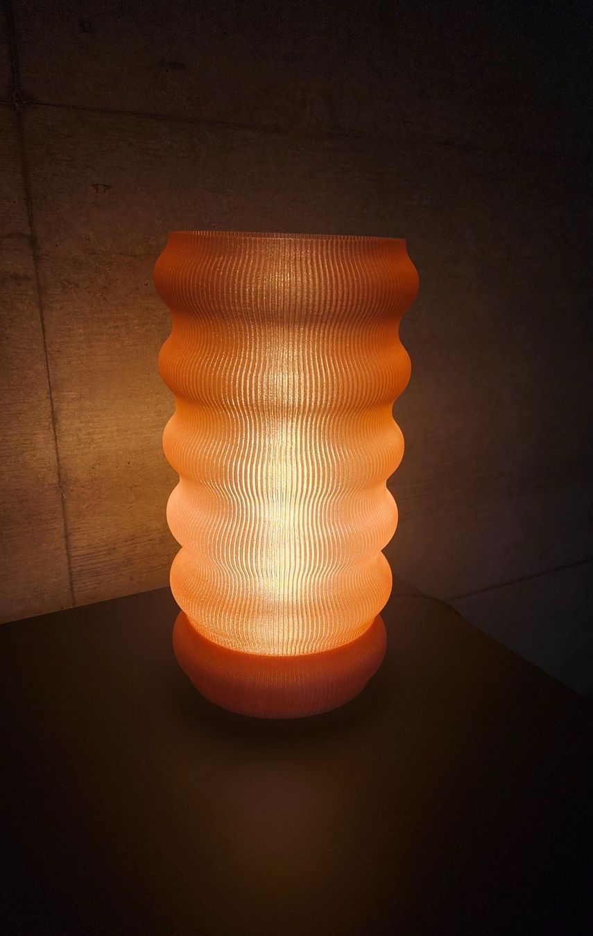 Lampes: Design-Tischleuchte "Wave" – Neuf (Voir description) à Seon par flukastrim