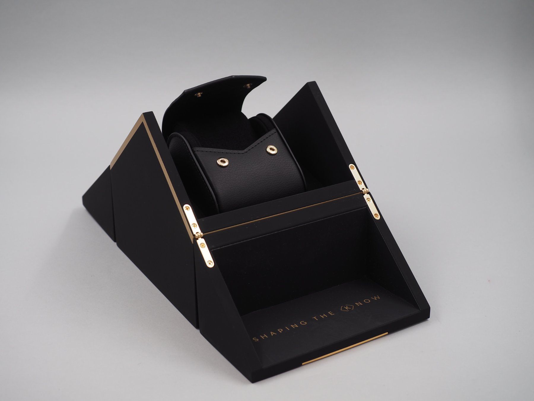 Girard-Perregaux Scatole porta orologi: GIRARD-PERREGAUX Uhrenbox (19246) – Usato da Zürich venduto da fundsachenverkauf 2