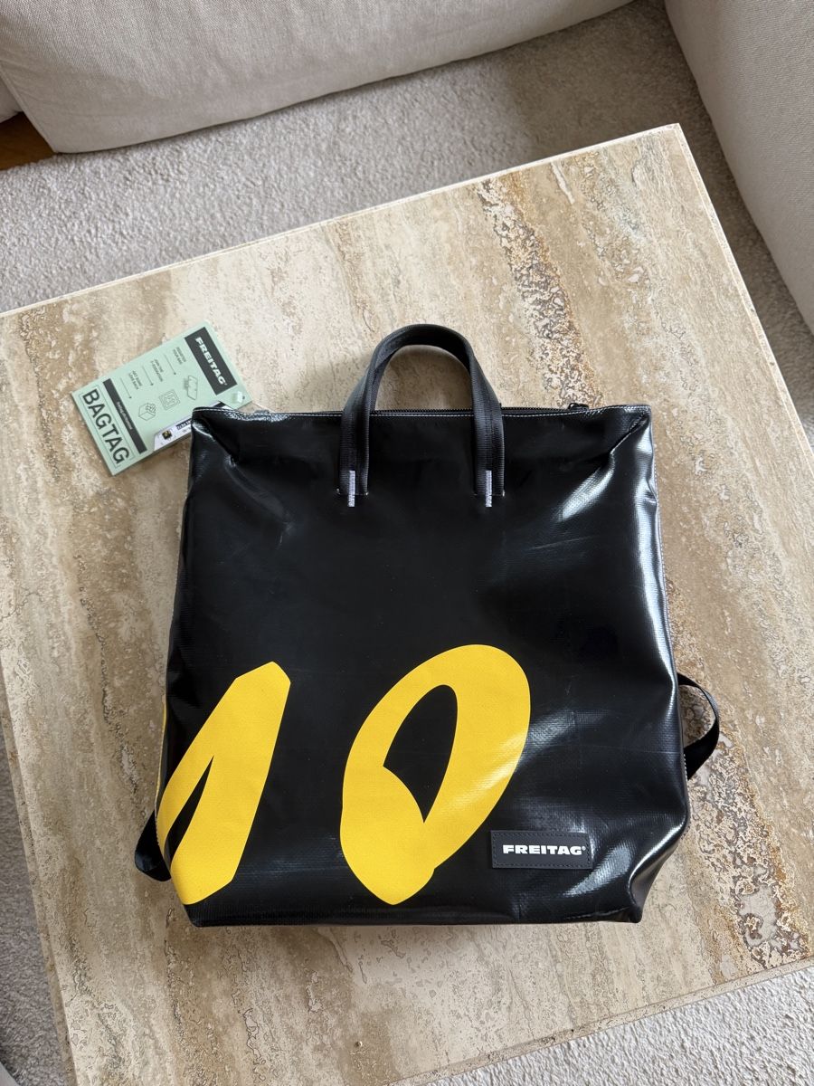 Freitag Zaini: Freitag Pete F201 NEW – Nuovo e nell'imballaggio originale da Neuchâtel venduto da mbuono