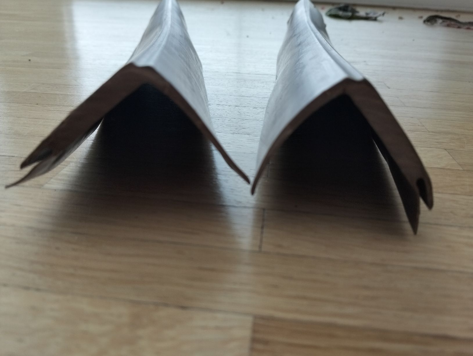 Profilati: Profili angolari marrone 2 pezzi 50/55cm L-profilo plastica – Usato da Zürich venduto da xar_82wy 3