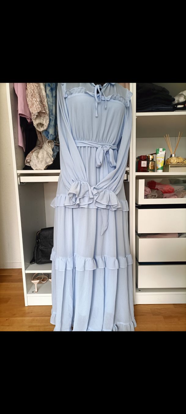 Vestiti: Robe longue bleu ciel, voile transparente, taille – Nuovo e nell'imballaggio originale da La Chaux-de-Fonds venduto da Luxary.25cachmirepro 7