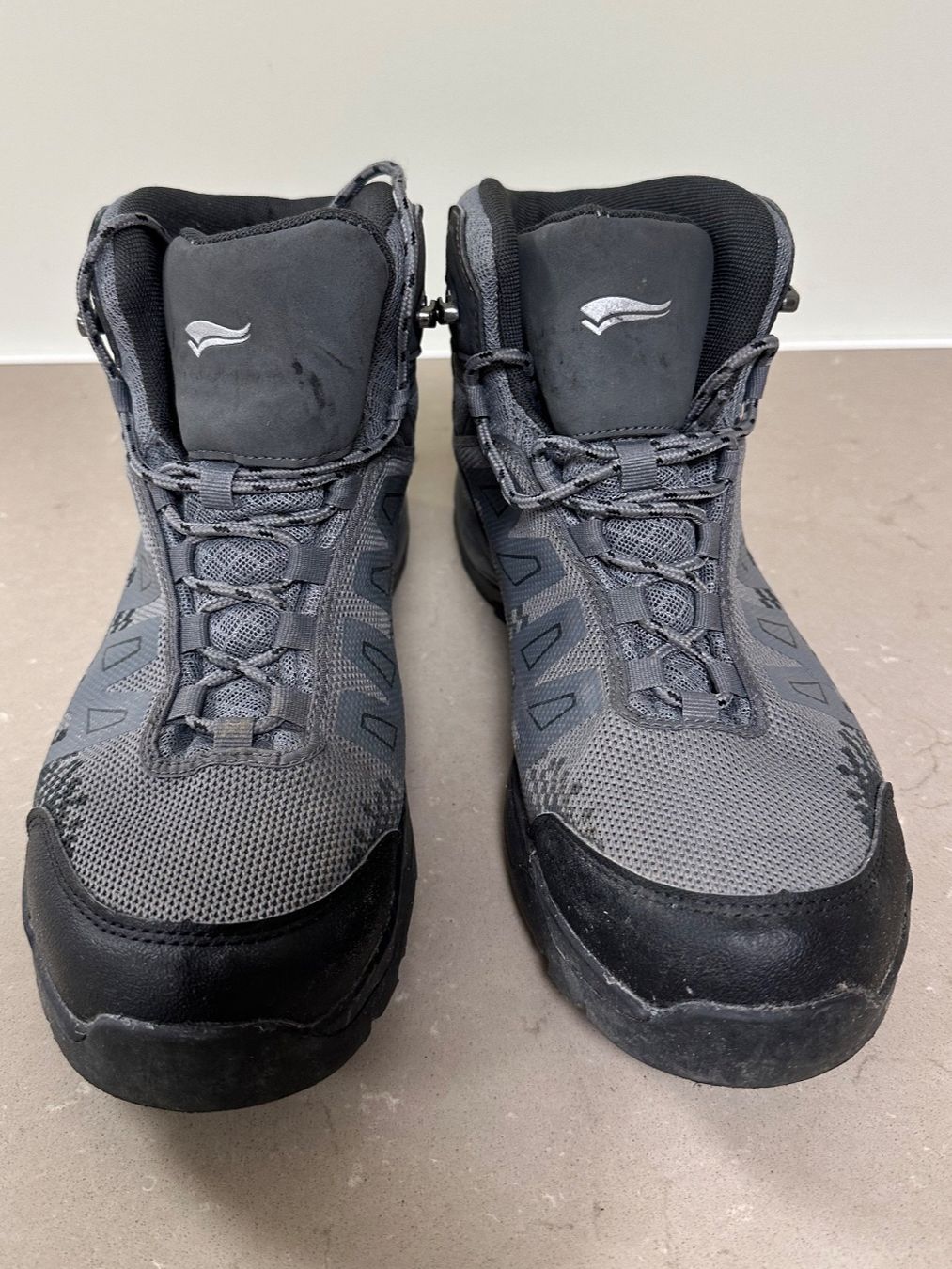Scarpe da uomo: Crivit Wanderschuhe Gr. 44 Top Zustand. – Usato da Hagendorn venduto da Gember