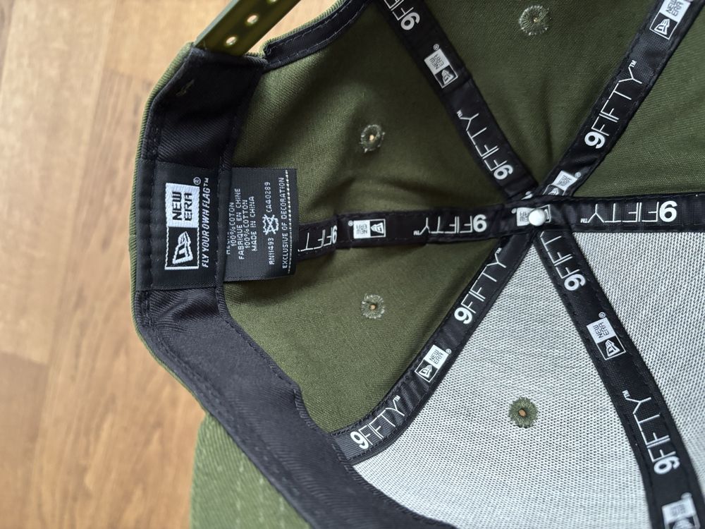 New Era Copricapi, berretti & cappellini: New Era Cap, Armeegrün, New York Yankees, neuwertig – Usato da Baden venduto da Section_H 3