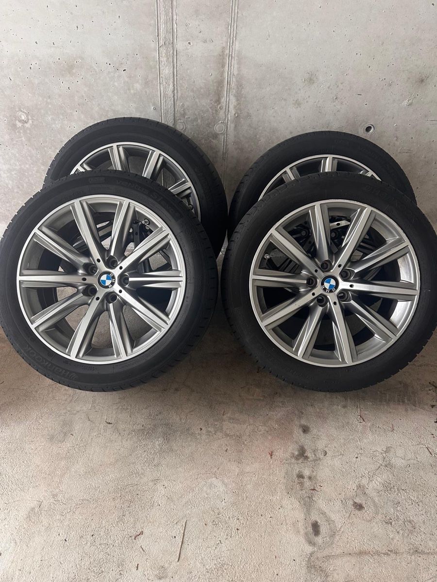 Pneus & Kompletträder: BMW Sommerräder, Top Zustand, Komplettradsatz original BMW – Gebraucht aus Au SG von ksh_kd8t 1