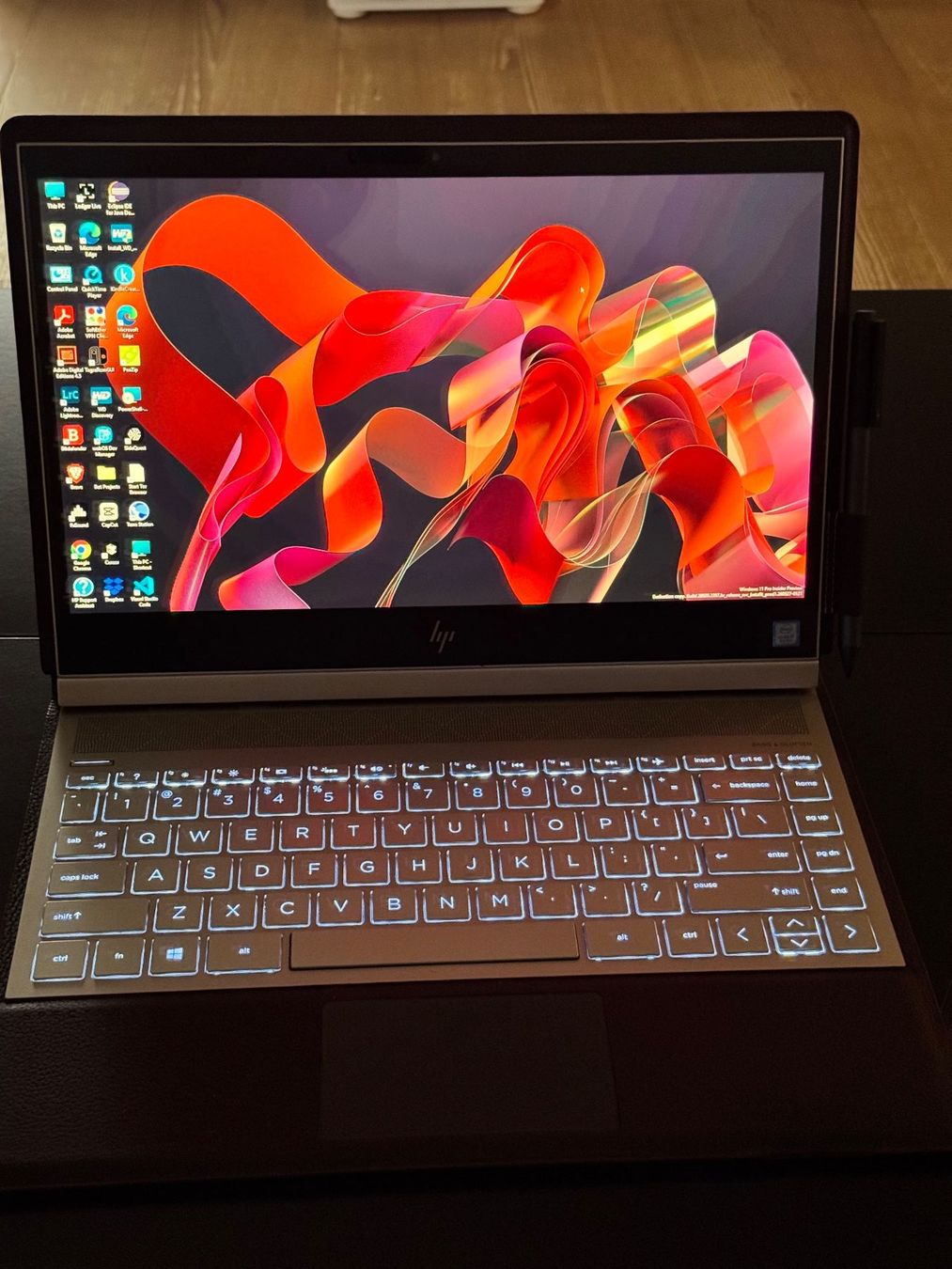 Hewlett Packard Notebooks: Touchscreen HP Spectre Folio 13 Leather Laptop – Gebraucht aus Oberägeri von aka_skz8 5