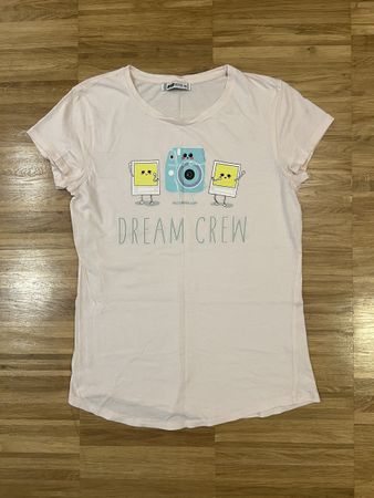 Light pink t shirt