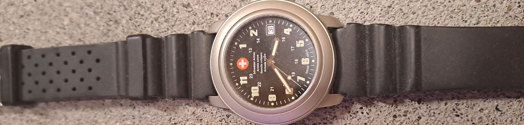 Uhren: Armbanduhr Schweizer Armee, gebraucht. – Gebraucht aus Buttikon SZ von Bavegna99