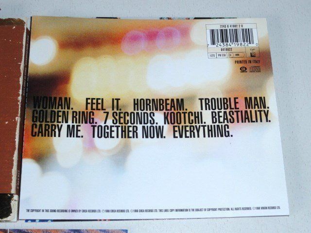 CD: 3CD's - Neneh Cherry, Amy Macdonald & the Cranberries – Usato da Unterbäch venduto da xazuq 3