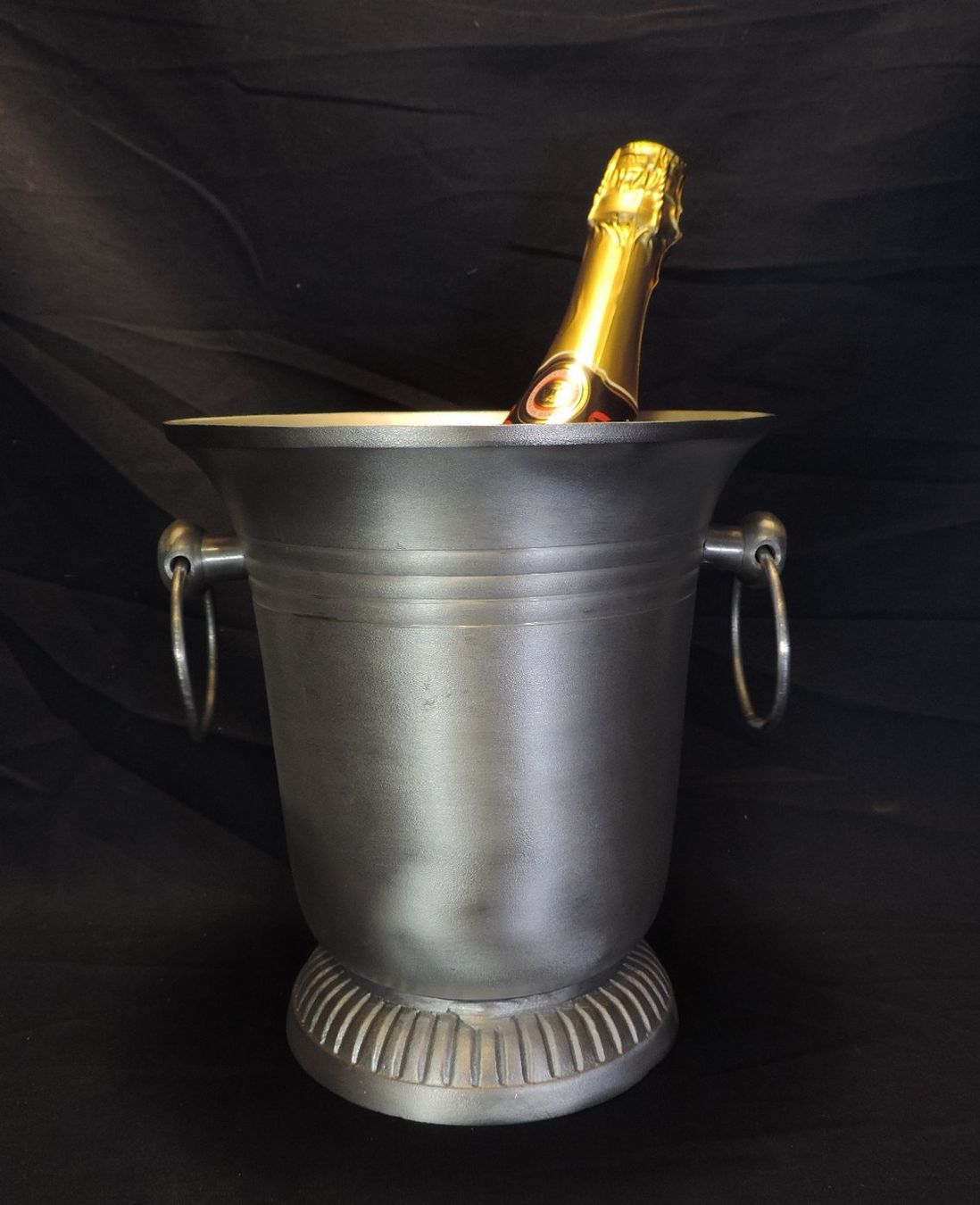 Altro: Champagnerkühler, Vintage Look, Top Zustand – Usato da Duggingen venduto da doogbua