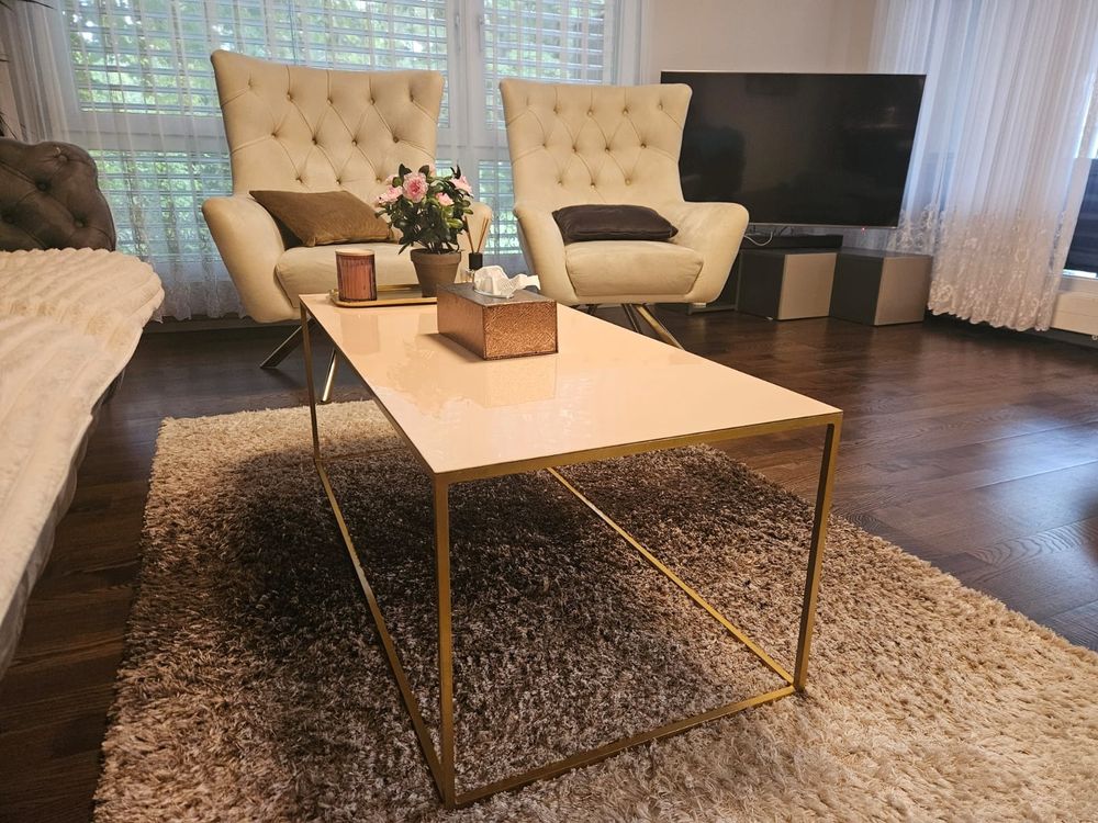 Designer Couchtisch Gold Beige Hochglanz/Modern/Luxury Stil (Gebraucht) in Wetzikon ZH für CHF 69 – nur Abholung auf Ricardo kaufen