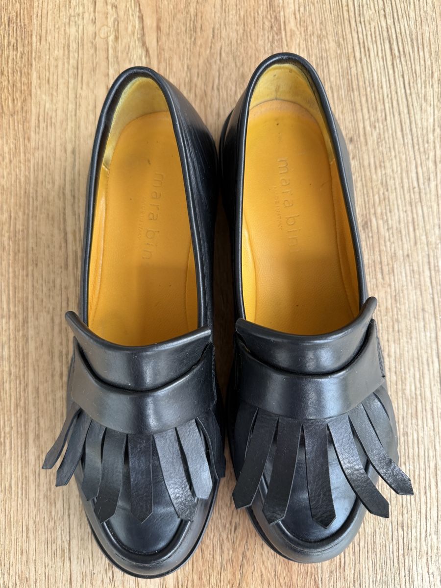 Scarpe da donna: Slipper mit Lasche von Mara Bini - Size 40.5 – Nuovo (secondo la descrizione) da Horw venduto da toasteronline