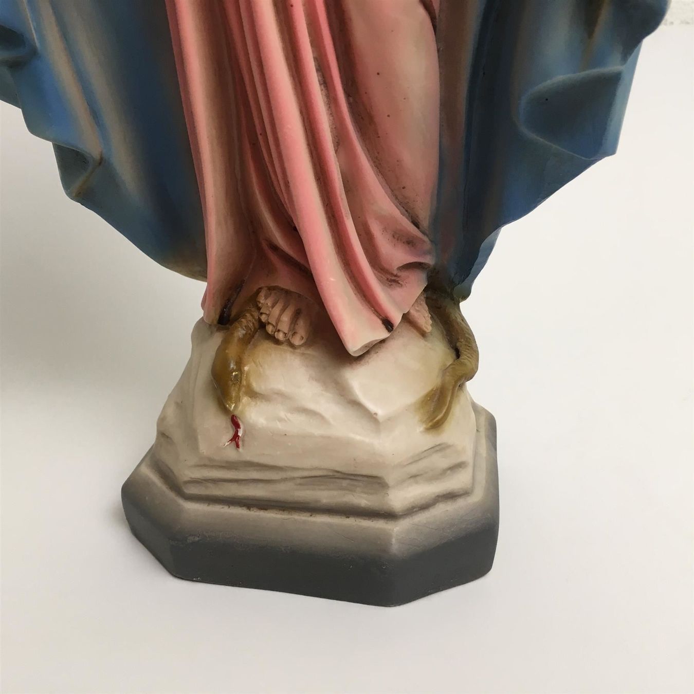 Statuette: Madonnafigur mit Schlange, Steinmasse – Usato da Rheineck venduto da emma.gut 8