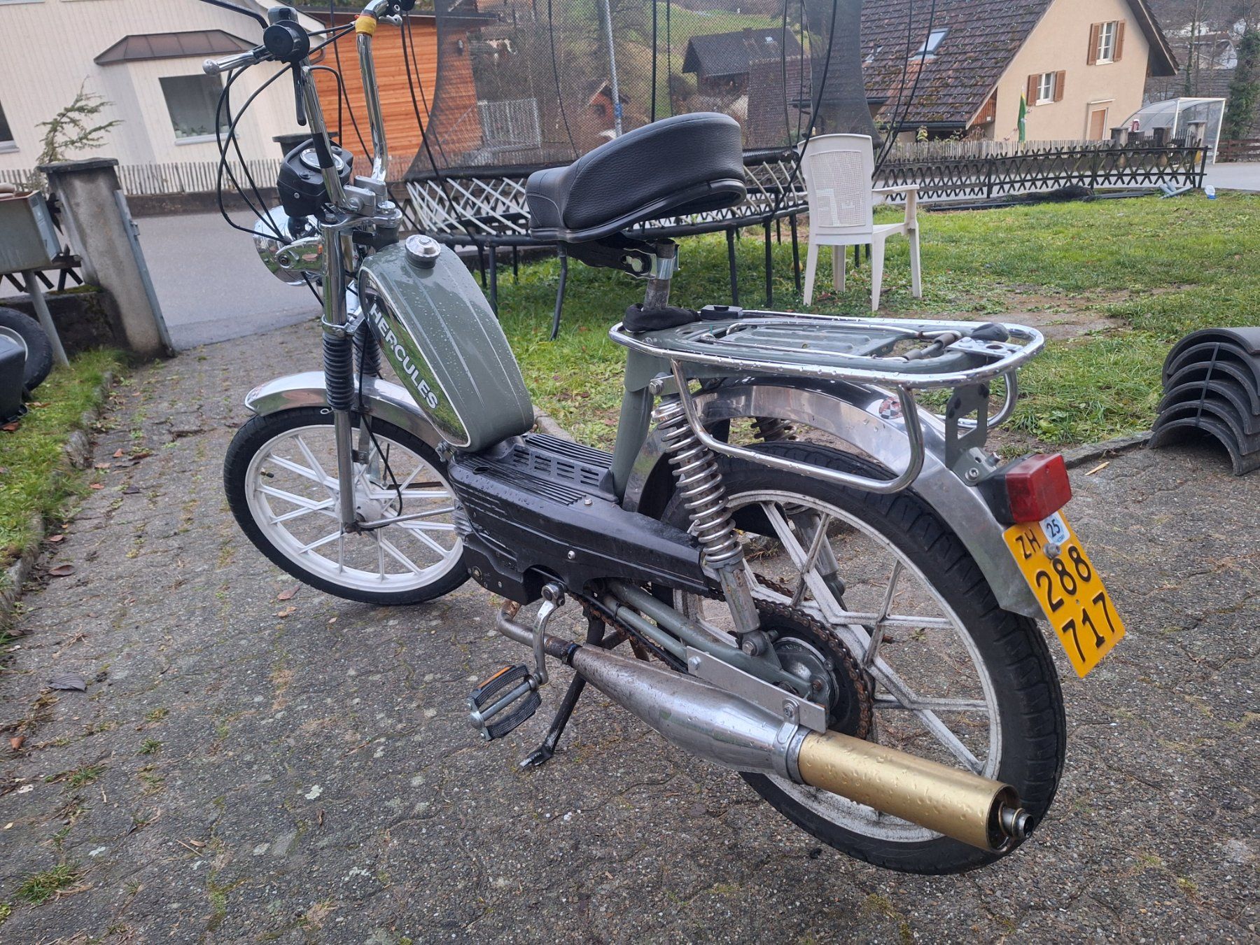 Sachs Ciclomotori: Sachs Herkules mit Ausweiss – Usato da Rikon im Tösstal venduto da Redmona