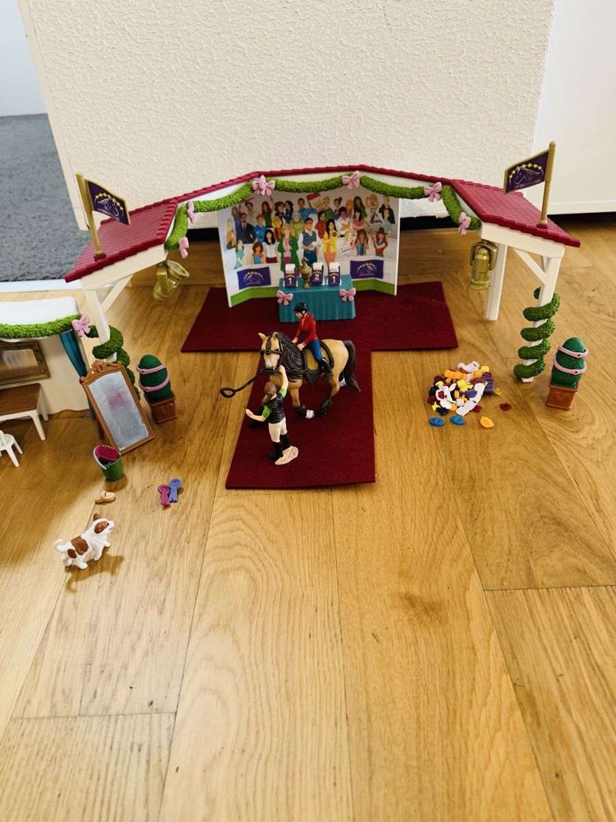 Schleich Jouets: Schleich 42466 - Grosse Pferdeshow – Neuf (Voir description) à Meilen par Carpi 1