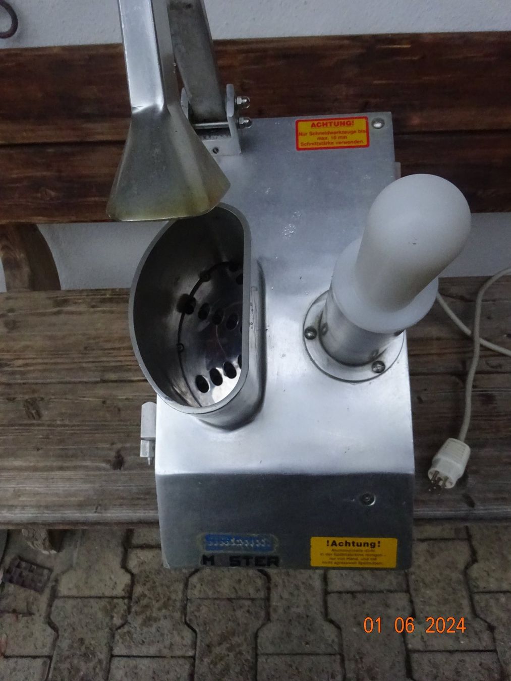 Elettrodomestici da cucina: Rösti und Gemüseschneider OMEGA MASTER – Usato da Stein AR venduto da Bienli4 5