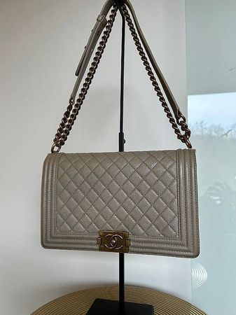 CHANEL - BOY BAG