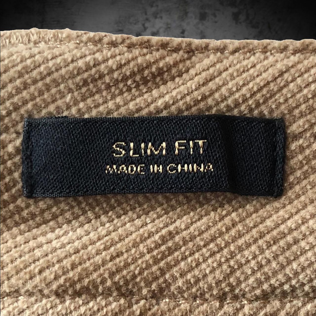Massimo Dutti Pantaloni: Pants Massimo Dutti Slim Fit Brown Men 32 – Usato da Genève venduto da ang_7j7j 4