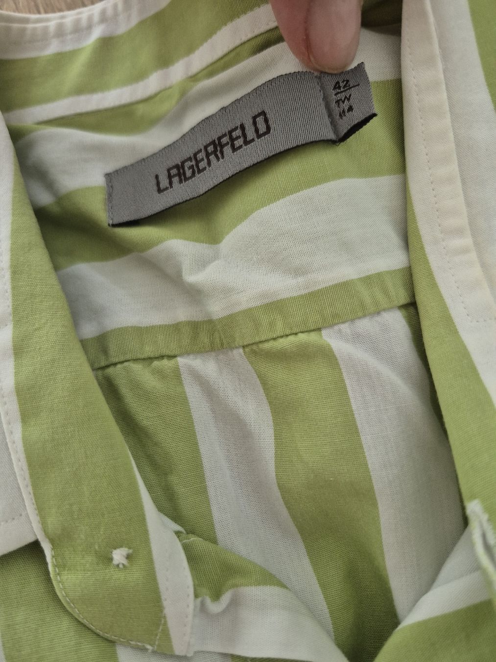 Camicie: Chemise LAGERFELD rayée vert et blanc taille 42 – Usato da St-Pierre-Clages venduto da _RV