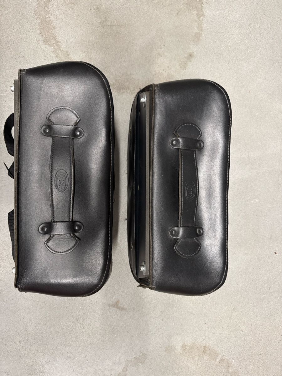 Held Sacs: Satteltaschen Echtleder Held – D'occasion à Subingen par AKStromer 2