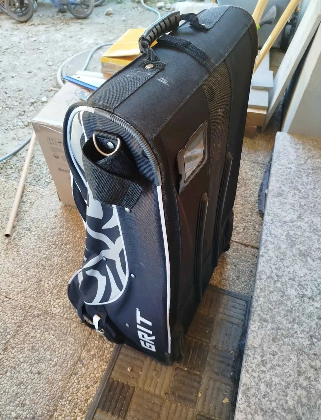 Sacs: Sac de Hockey GRIT – D'occasion à Leytron par chloe20811 2