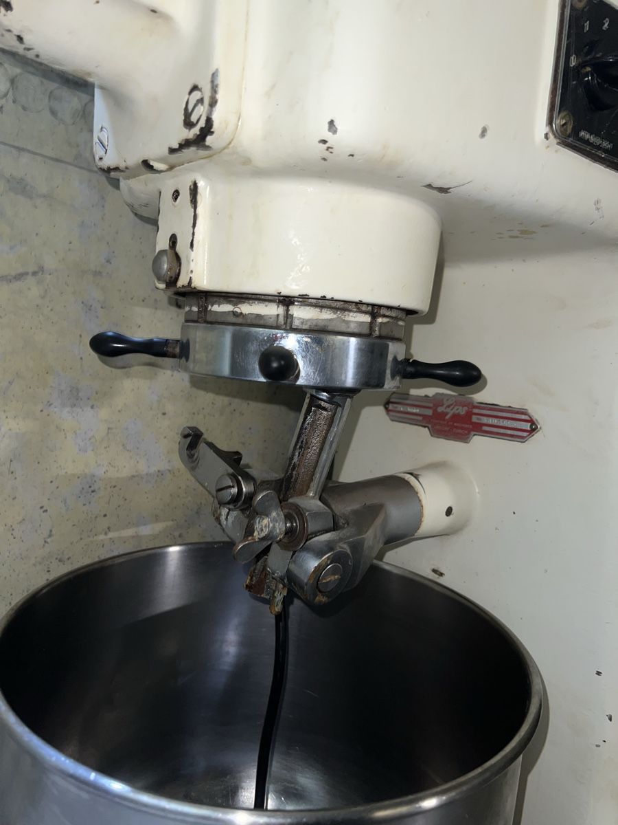 Tutte le macchine: Lips Junior Rührwerk Teigmschine – Usato da Winterthur venduto da cnc27 1