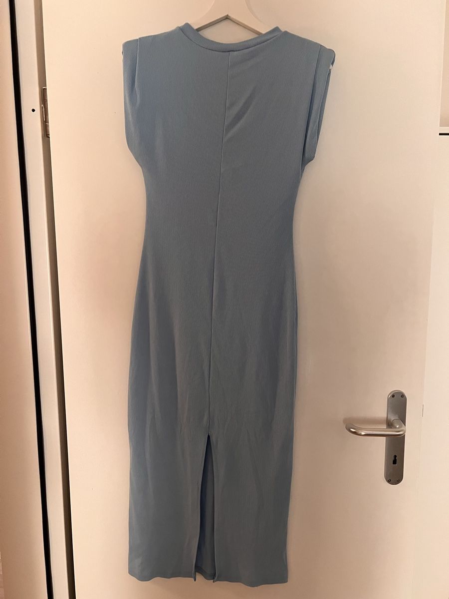 Kleider: Kleid – Gebraucht aus Embrach von lar_nlf5 1