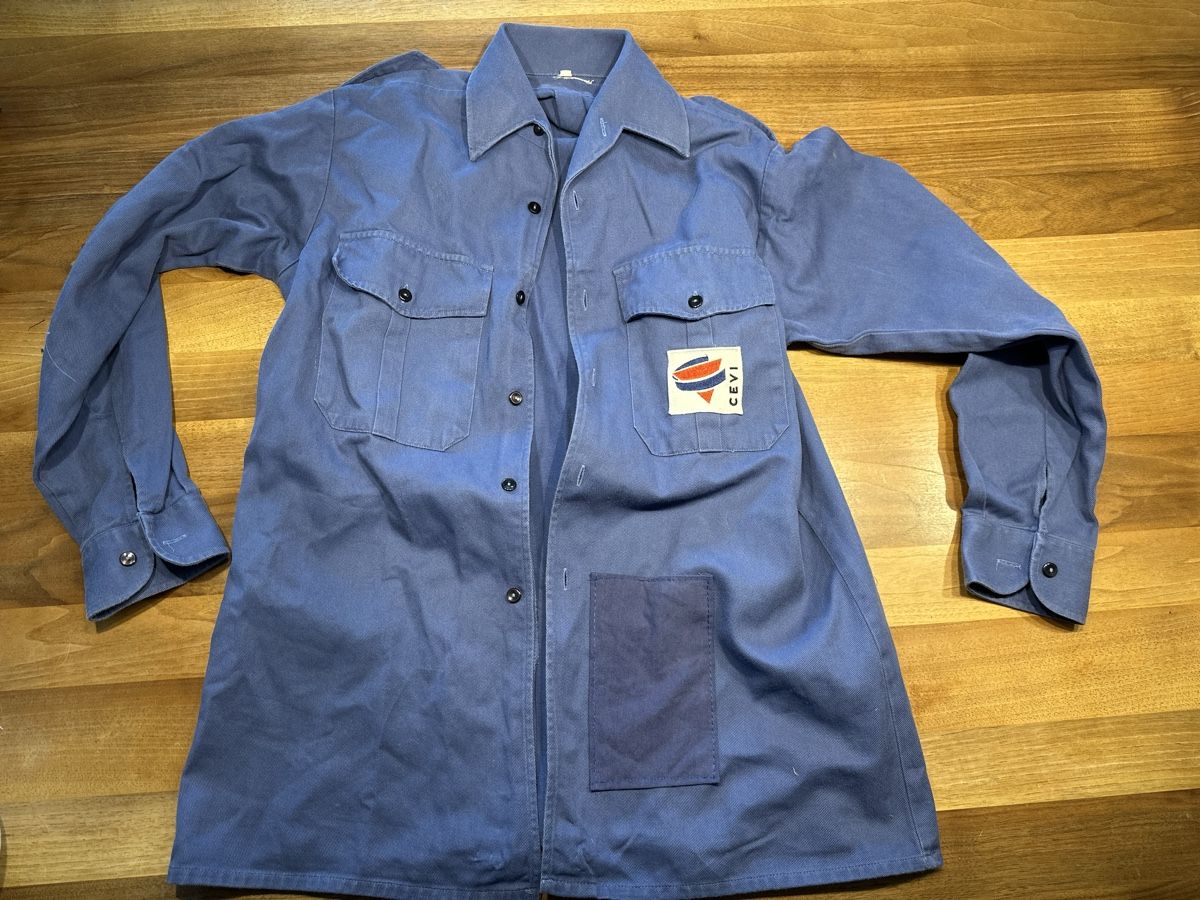 Uniformen: Cevihemd – Gebraucht aus Auslikon von Kaede4