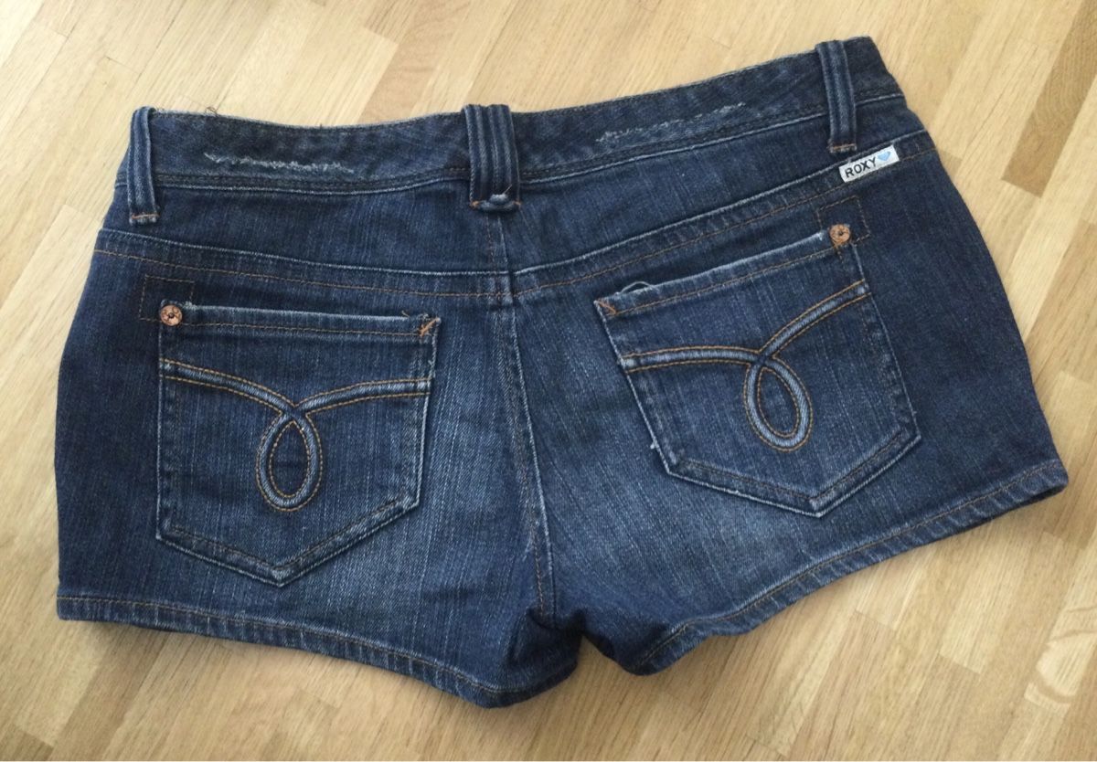 Roxy Hosen: Roxy Shorts – Neu (gemäss Beschreibung) aus Niederwangen BE von doboo 1