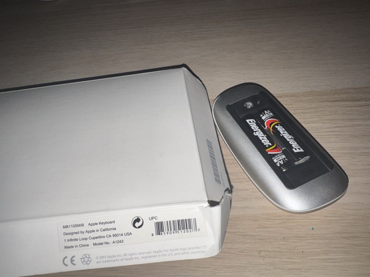 Apple Tastiere: Apple keyboard + Maus usb – Usato da Reinach BL venduto da joannis53 3