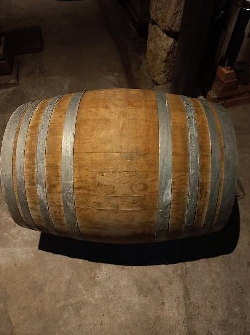 Autres: Barriques aus Eichenholz – D'occasion à Brügg BE par stoebery 1
