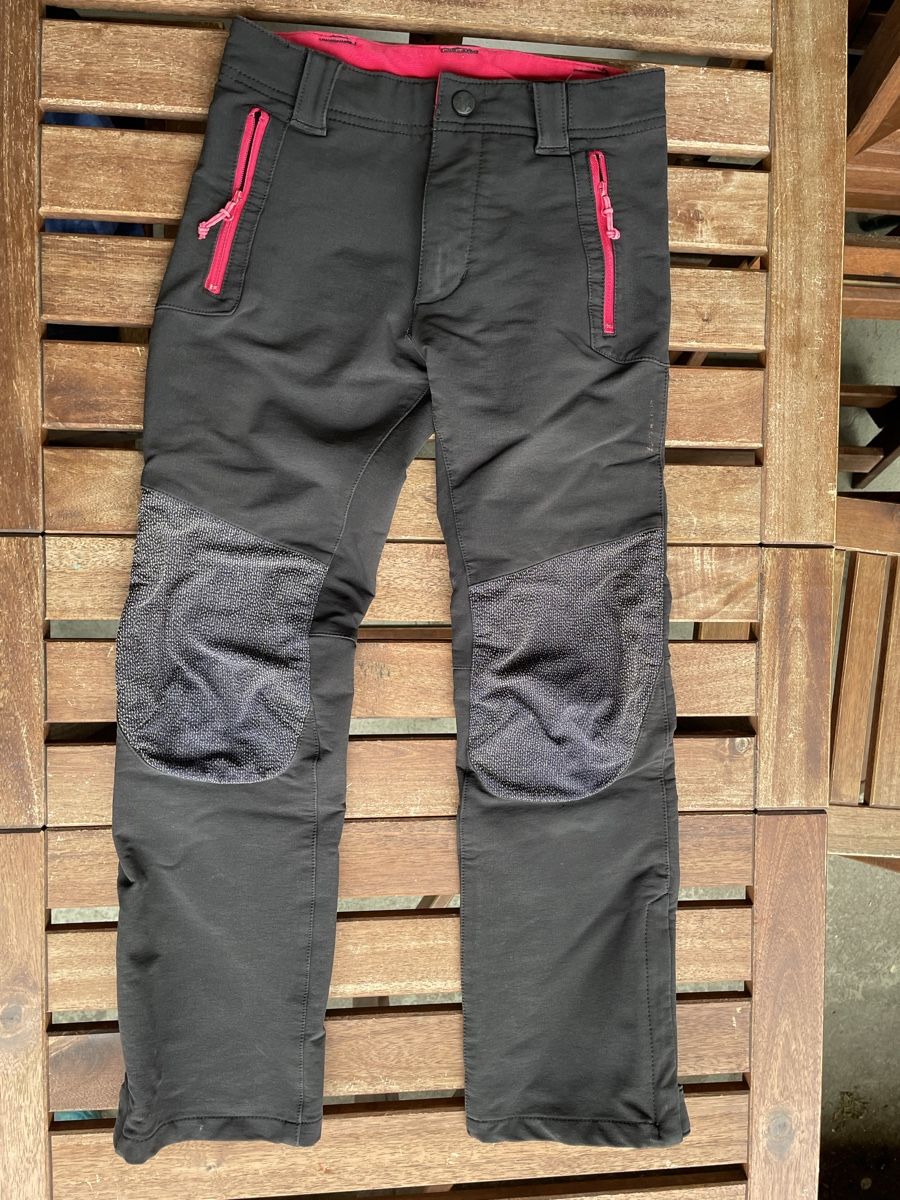 Decathlon Pantaloni: OxyLane Softshellhose Winterhose, Grösse 128 – Usato da Bern venduto da brup