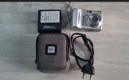 Nikon Coolpix 5900 Digitalkamera 5,1 Mpix optischer Zoom