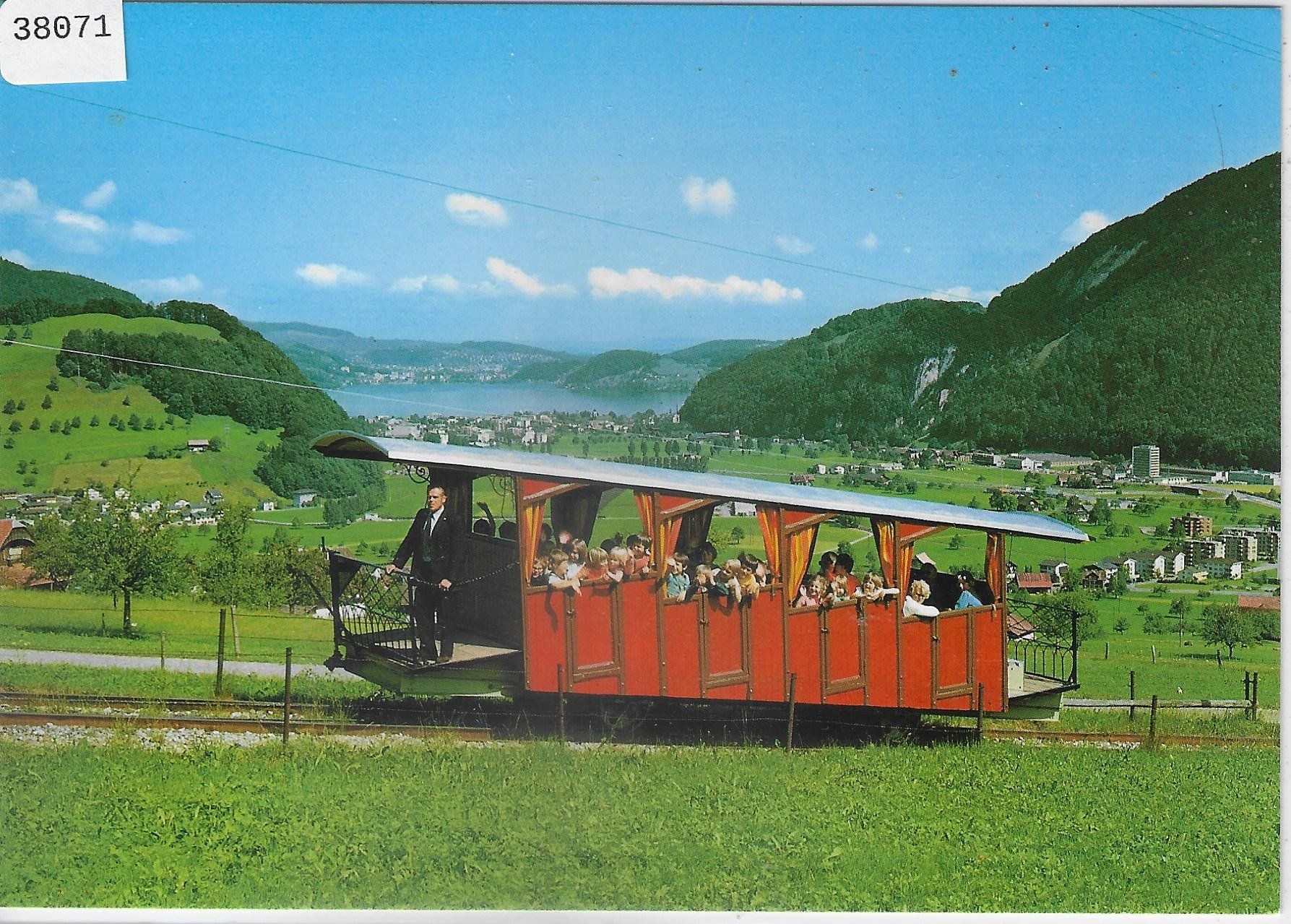 Cartoline postali: Stanserhorn - Oldtimer-Standseilbahn – Usato da Ettingen venduto da Kartenplanet