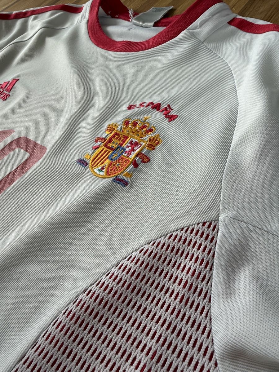 Adidas Canottiere & Pantaloni: Original Xavi Spanien 2002-2004 Trikot M – Usato da Burgdorf venduto da Shirtsy 3